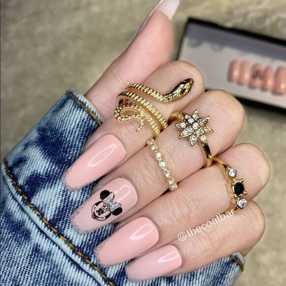 The Girl w/ Minnie Tattoo Custom Press On Nails | High Quality Nails | Handmade - Picture 1 of 11